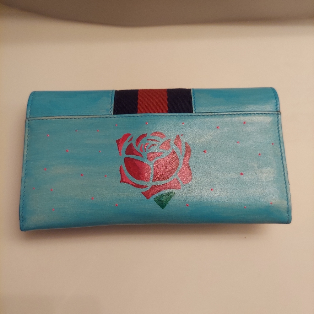 Host Pick! Customized Authentic Gucci Wallet - Picture 3 of 11